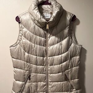 Calvin Klein Women's Silver Puffer Vest